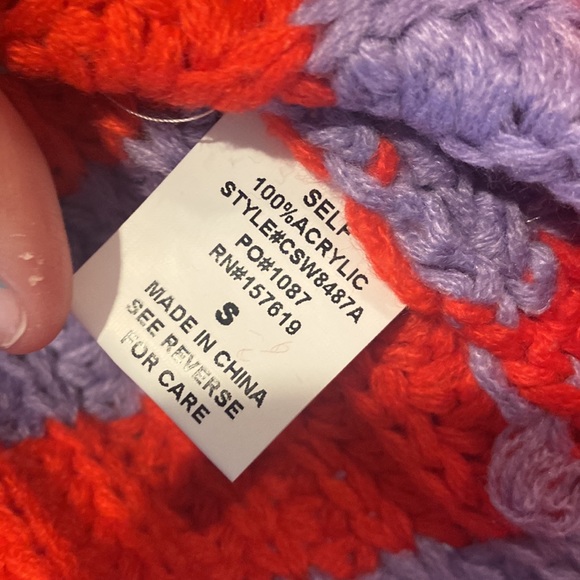 Cloud ten sweater sz small red purple white stripes like new chunk knit sweater - Picture 7 of 15